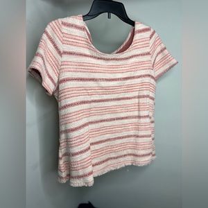Women’s woven top